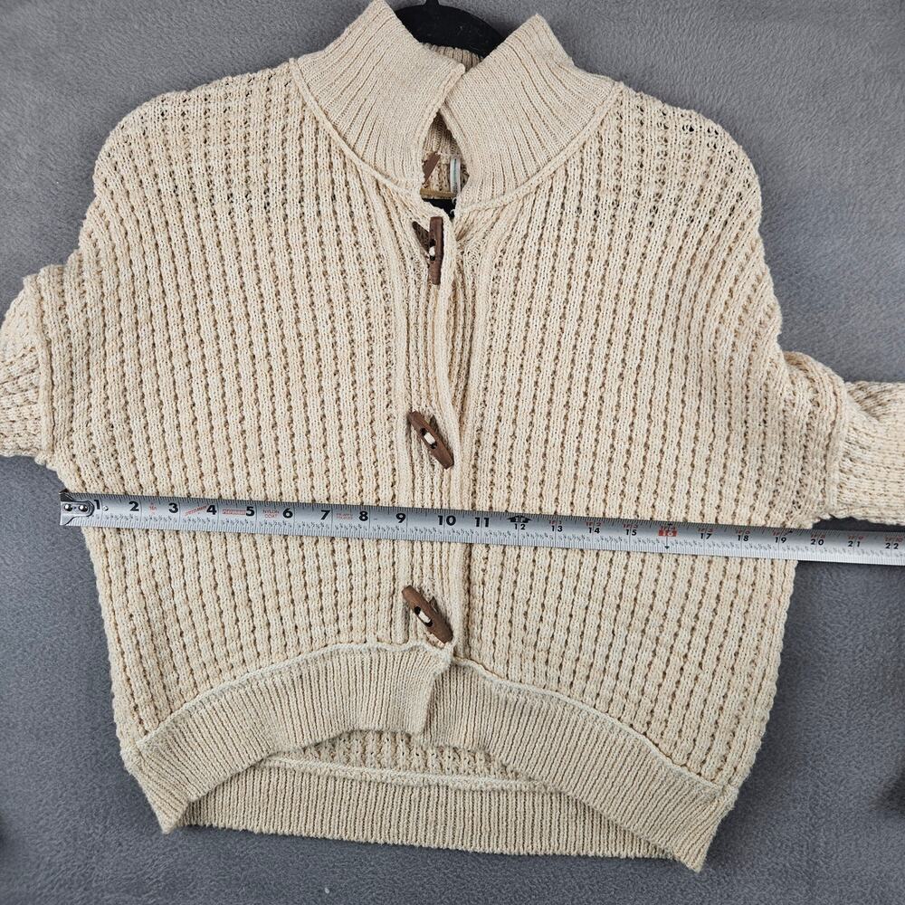 Free People Chunky Knit Cropped Cardigan Toggle Sweater Boho Cottagecore XS - Picture 4 of 7